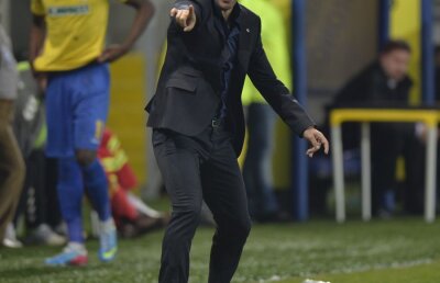 Contra face o scurtă descriere Stelei » Ce aşteaptă de la meciul cu liderul