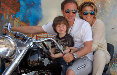 Problemele celebrităţii » Ce regretă Reghecampf după ce a semnat cu Steaua: "Traversez Oborul în două ore!"