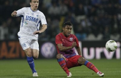 Pustai îl trimite pe Nistor la Steaua: "Cred că i-ar fi bine acolo"
