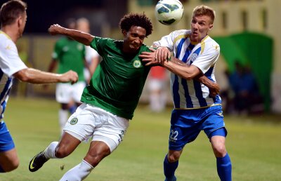 VIDEO Gafe de "B" » Erorile lui Onofraş şi Niţă au decis meciul Chiajna - CSMS Iaşi, 1-1