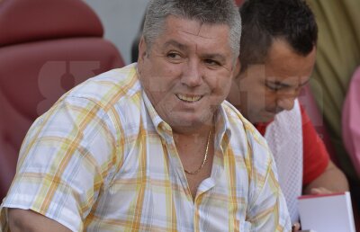 Ţălnar nu a mai avut puterea de a critica arbitrajul: "Radu Petrescu nu a avut mari probleme" » Ce spune despre Steaua