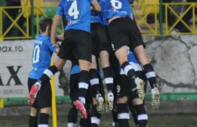 VIDEO Viitorul - Gloria 2-0 » Au ieşit din zona retrogradării