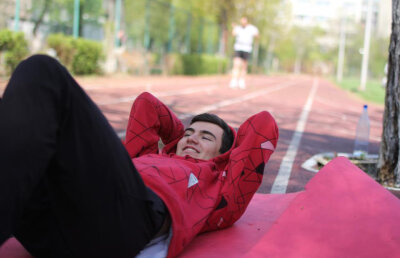 "Popeye" se mişcă! » Prima vizită acasă la motociclistul Mircea Vrăjitoru, accidentat grav în cursa de la Portimao