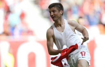 Andrei Cristea a împlinit azi 29 de ani: "Fanii noştri sînt campioni!"