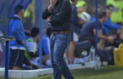 Reghe a încercat o cacealma! » Culisele meciului Steaua - Viitorul 2-5, dar şi motivul pentru care antrenorul a avut reacţia violentă de după joc