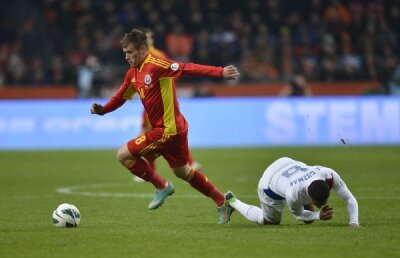 Fără roş-albastru în tricolor! » Scandalul dintre Steaua şi "naţională", iscat la returul cu Olanda, se reaprinde înainte de amicalul cu Trinidad-Tobago