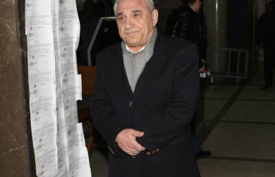 Ce rol vor juca fraţii Becali la Steaua cît timp Gigi va fi închis