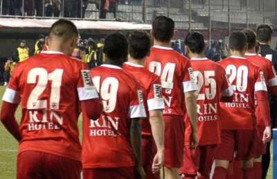 Dinamoviştii au intrat de ieri în vacanţă, una ce se anunţă întunecată: ”Adio, că nu ne mai vedem!”