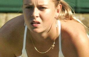 Care vor fi ultimele două semifinaliste la Roland Garros: Sharapova şi Azarenka, favorite