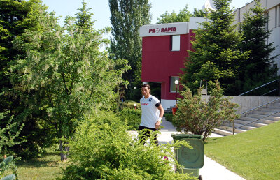 A girat cu Pro Rapidul pentru mobila de la hoteluri! » Cum a pierdut Copos baza de pregătire