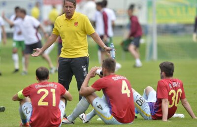 Reghe se ia de un stelist pentru gafa din meciul cu Rubin: "O să-l trag de urechi"