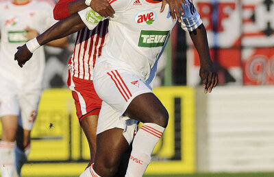 Coulibaly e N'Doye al Ungariei! » Atacantul dorit de Steaua e vestit pentru escapadele nocturne: "Îşi pierde des paşaportul!" :)