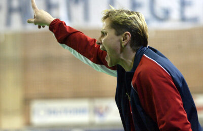 FRH va anunţa înscrierea oficială a HC Oltenia Rm. Vîlcea în prima ligă: "Se vor bate la retrogradare!"