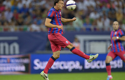 Din uşă-n uşă » Victor Becali îi caută în continuare echipă lui Chiricheş în Italia