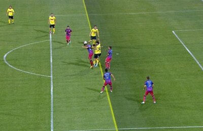 VIDEO Ofsaid clar la golul lui Adi Popa cu Ceahlăul » Steaua cere însă penalty în minutul 36