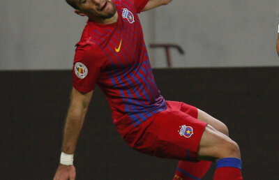 Pariază pe meciurile etapei a 3-a: Raportat la cote, Steaua - Rapid e cel mai dezechilibrat duel!