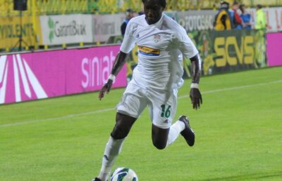 VIDEO Caue le-a furat victoria gazdelor în ultimele secunde » Gaz Metan - Vaslui 1-1