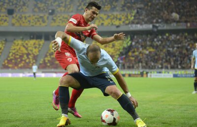 Mulţescu vrea să-i ia banderola lui Matei, Negoiţă se opune!