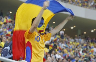 Radio GSP transmite integral România - Slovacia! Ascultă şi cîştigi tricoul României!