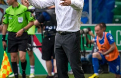 Elogii fără precedent făcute la adresa Stelei de un antrenor advers: "Uitaţi-vă unde sîntem noi şi unde e Steaua! Să fim realişti!"