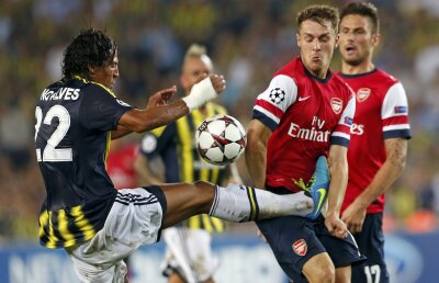VIDEO Toate rezultatele primelor meciuri din play-off-ul Champions League » Schalke, Basel, Austria Viena şi Arsenal merg în grupe