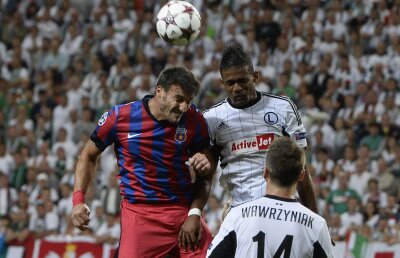 VIDEO IS7ORIE! 2-2: scorul calificării » Steaua e din nou în grupe după o remiză clasică la Varşovia
