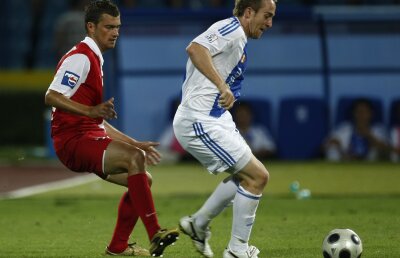 Napoli a cerut, Mititelu s-a conformat » FC Universitatea Craiova a adus un atacant care a petrecut 4 ani în Bănie