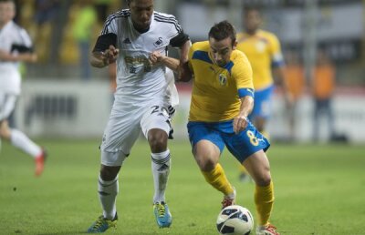 VIDEO+FOTO Notre respect, Petrolul! » Prahovenii n-au izbutit minunea, însă au obţinut un succes meritat: 2-1 cu Swansea