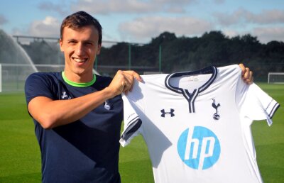 Chiricheş a fost prezentat la Tottenham, dar nu are încă număr: ”Vladiator”