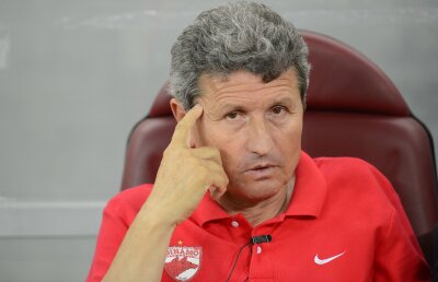 Forţează plecarea lui Mulţescu » Anghelache i-a dat o replică dură: ”În relaţia dintre noi doi, eu am dreptate întotdeauna!”