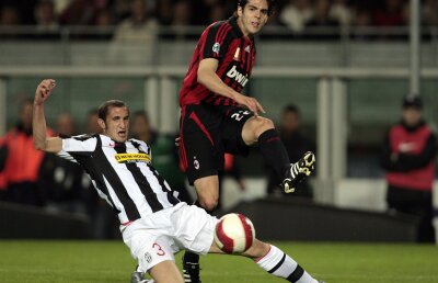 Chilipir Real » Milan l-a vîndut cu 65 de milioane euro pe Kaka în 2009 şi l-a readus gratis de la Madrid