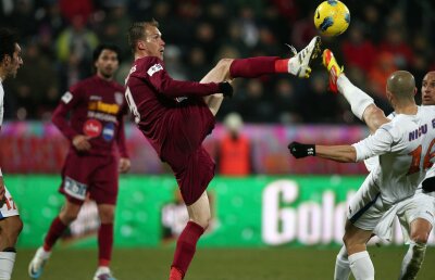 Kapetanos se face! Probabil şi Varela! » Steaua a negociat cu fostul ei jucător şi aproape că a ajuns la o înţelegere