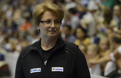 România va concura cu doar două gimnaste la mondiale: "Atît avem, atît putem!"