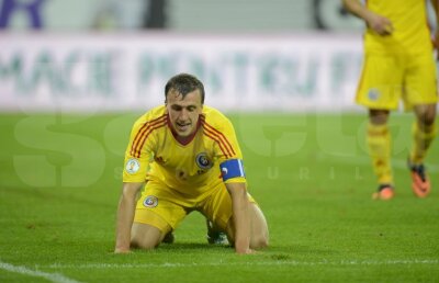 VIDEO Vlad Chiricheş a dezamăgit cu Turcia şi este atacat din toate părţile » A fost vinovat la golul din prima repriză?