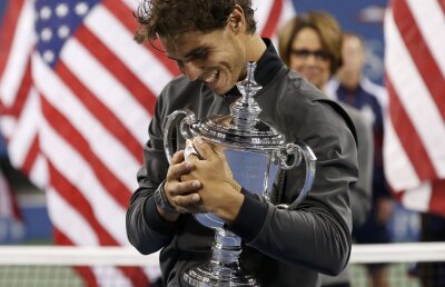 Decizie, agresivitate, încredere » Şapte motive pentru care Rafael Nadal are un sezon 2013 excepţional