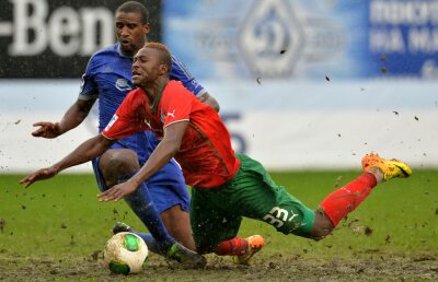 VIDEO N'doyt de arbitri! » Petrescu s-a revoltat după 1-3 în derbyul moscovit: ”Karasev a fost cel mai bun de la Lokomotiv”