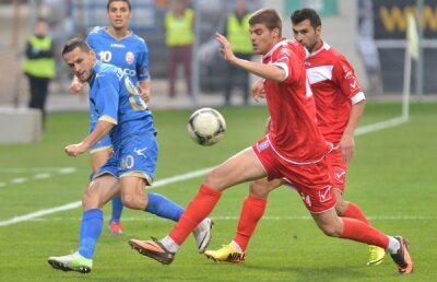 VIDEO Salvaţi de veterani » FC Botoşani nu s-a tăiat după eşecul cu Steaua şi a învins Corona cu 2-1