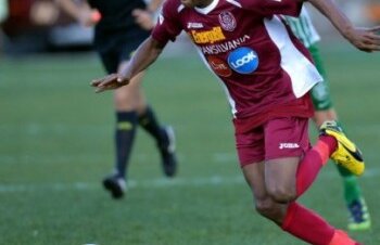 VIDEO Eroare gravă de arbitraj la primul gol al lui CFR » Maah era doi metri în ofsaid