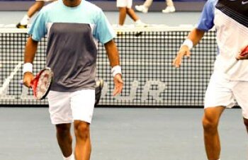 Adio, Turneul Campionilor? » Tecău şi Mirnyi au fost eliminaţi la Moscova şi se îndepărtează de locul 8