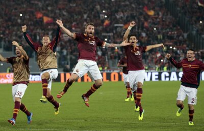 VIDEO ROMAgnificii » A opta minune giallorossa: Roma - Napoli 2-0. Cine mai opreşte liderul din Serie A?