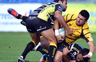 Lupii i-au sfîşiat » Prima victorie în Europa pentru Selecţionata Superligii Naţionale în acest sezon