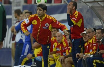 Victor Piţurcă despre "dubla" cu Grecia: "Plecăm cu şansa a doua, dar calificarea e deschisă"