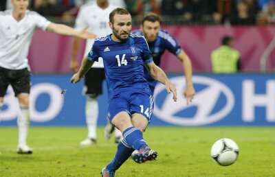 Costin Lazăr s-ar putea duela cu patru coechipieri la baraj: "Salpingidis face mingea pătrată!"