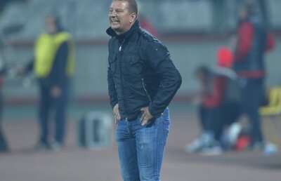 Ionuţ Chirilă l-a dat de gol pe Negoiţă: "M-a chemat la el în birou şi mi-a făcut o ofertă!" » Reacţia acţionarului "cîinilor"