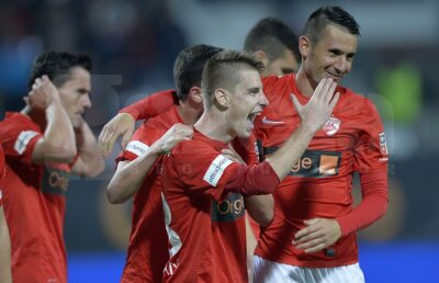 "Cîinii" sperie adversarii din Liga 1 » Vineri e derby-ul CFR - Dinamo: "O echipă mare, trebuie să avem grijă"