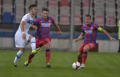 Un nou atac violent la adresa steliştilor: "Vor cîştiga campionatul pentru că jumătate din adversari se predau!"