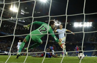 VIDEO LA PIOVRAccari. Ultimul episod » Au luptat, au ratat, au scos doar un egal. Cristian Geambaşu semnează cronica meciului cu Basel, 1-1