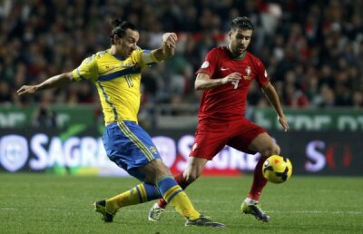 Scut în jurul lui Ibra » Criticat de presă pentru ”absenţa” din tur, căpitanul suedez este apărat de colegi