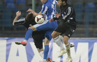 Olguţe mititele » Fotbalul nu vrea goluri între cele două Craiove, scor 0-0