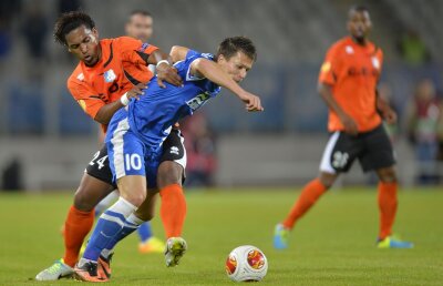 VIDEO S-au plictisit de Europa » Pandurii, demonstraţie de neputinţă cu Dnepr: 1-4